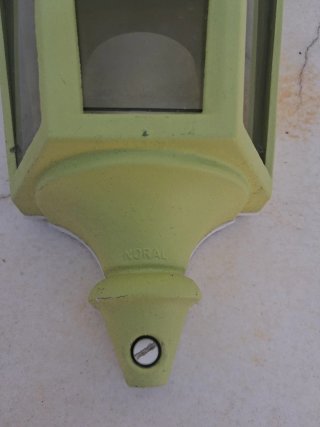 Farol pared exterior