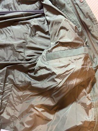 Parka Levi's estilo militar verde
