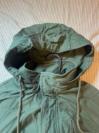 Parka Levi's estilo militar verde