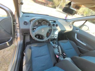 Peugeot 308 2011