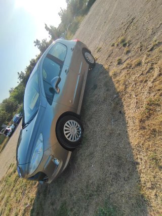 Peugeot 308 2011
