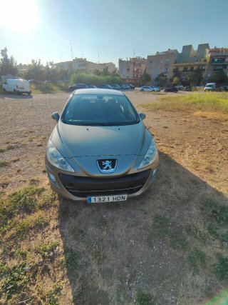 Peugeot 308 2011