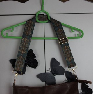 Bolso hobo marrón estilo vintage