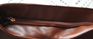 Bolso hobo marrón estilo vintage