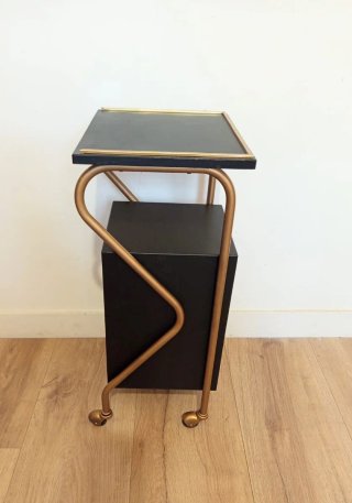 MESITA AUXILIAR MID CENTURY.