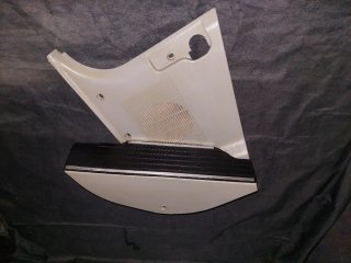 Reposapiés BMW M5 E34