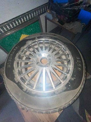 Juego de 4 Ruedas y Llantas