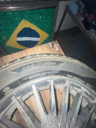 Juego de 4 Ruedas y Llantas