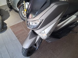 Yamaha N-MAX 125 Scooter