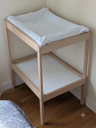 Cambiador madera Ikea