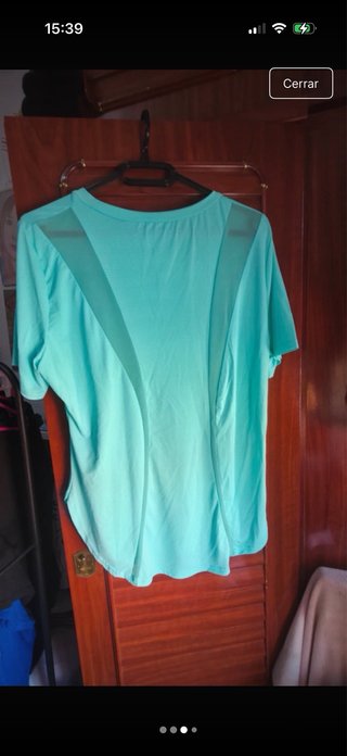 Camiseta deportiva transpirable