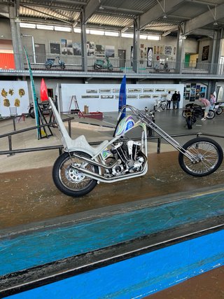 Harley chopper Ironhead