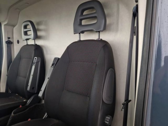 Furgón L1H1 | Solo 22.700 km | Desde 350€/mes
