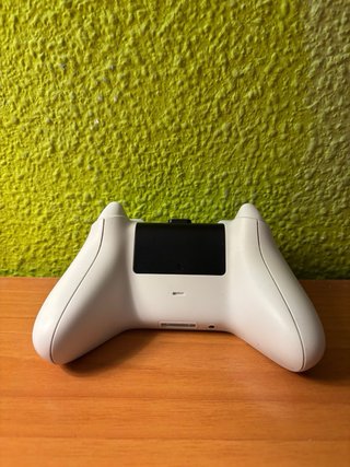 Xbox Series S + 3 mandos