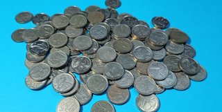 110 Monedas 5 Pesetas Antiguas Como nuevas.