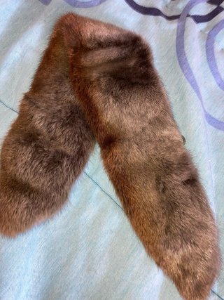 Cuello de pelo para capucha