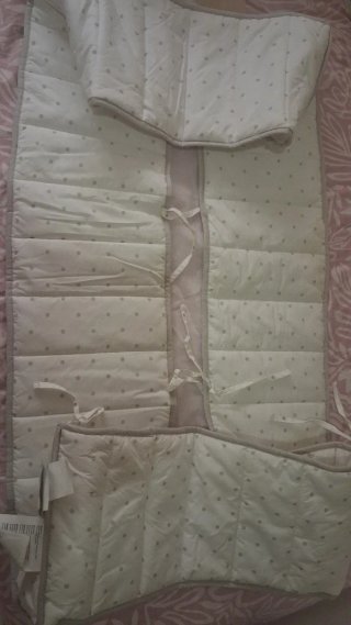 Chichonera protectora para cuna