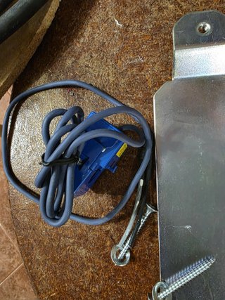 CARGADOR DE COCHE ELECTRICO