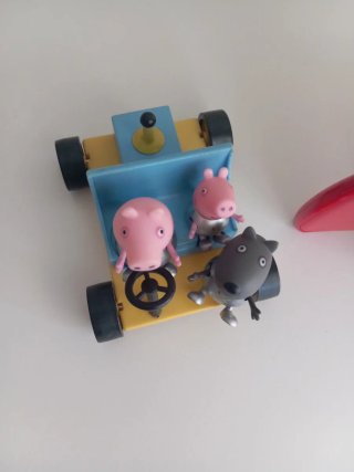 Cohete Peppa Pig con Coche y Figuras
