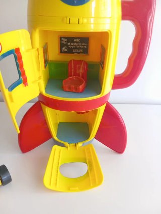 Cohete Peppa Pig con Coche y Figuras