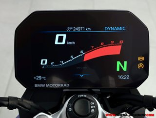 BMW F 900 R -GARANTÍA OFICIAL-