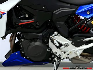 BMW F 900 R -GARANTÍA OFICIAL-