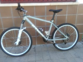 Bicicleta B-twin Rockrider 500 26