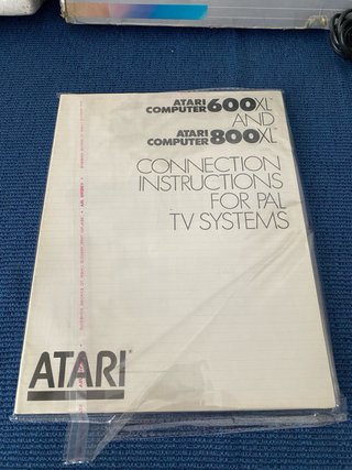Atari 800XL Computer