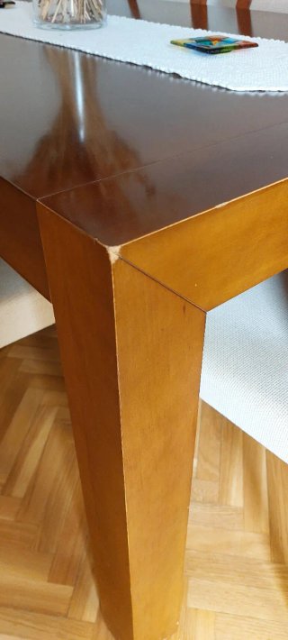 Mesa de comedor y 6 sillas