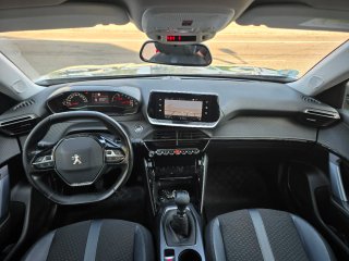 Peugeot 2008 1.5 hdi 102 cv 2020