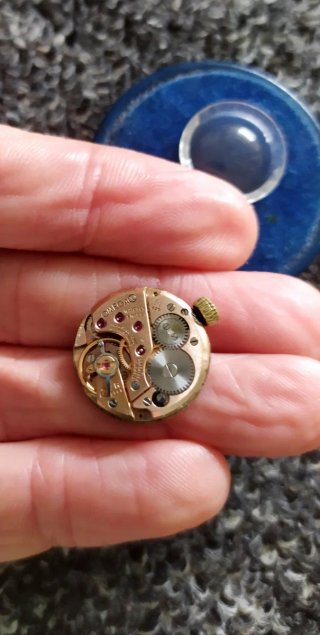 Reloj Omega de mujer. Esfera y Maquinaria