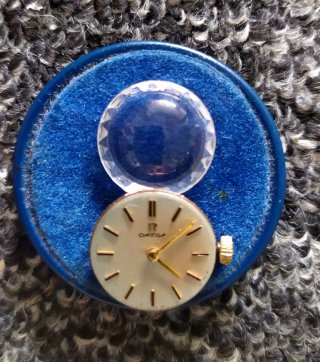 Reloj Omega de mujer. Esfera y Maquinaria