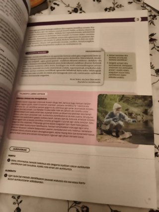 FILOSOFIA 1 BTX MUNDUAK ERAIKITZEN