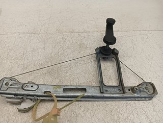 ELEVALUNAS TRASERO IZQUIERDO FORD FOCUS BERLINA (