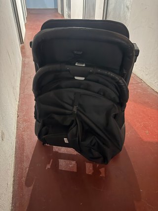 Carro de bebé plegable con ruedas