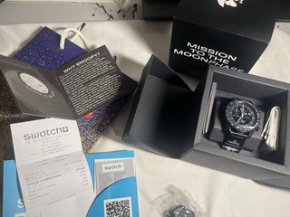 Omega x Swatch Snoopy Mission to the Moon