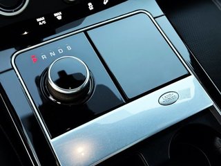 Land-Rover Range Rover Velar 2.0 D180 4WD Auto R-Dynamic SE