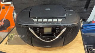 Metronic 477131 – CD / MP3 Cassette Radio