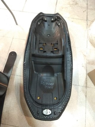 Asiento Honda Forza 125
