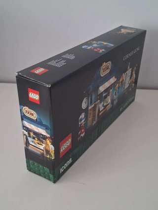 LEGO Corner Kiosk 40757