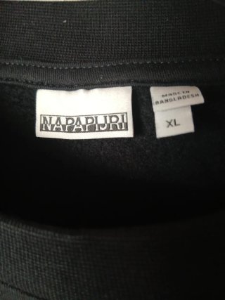 Sudadera Napapijri Negra Logo Ovalado