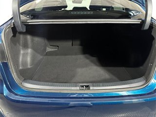 Toyota Corolla 140h Sedán Style Plus