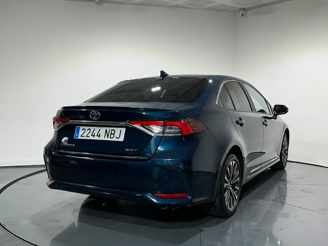 Toyota Corolla 140h Sedán Style Plus