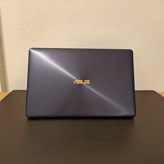 ASUS ZENBOOK 3 DELUXE, i5 7200U 2.5, 8 GB, 1 TB S