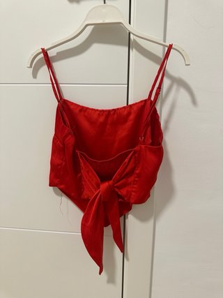 Top Bershka Rojo