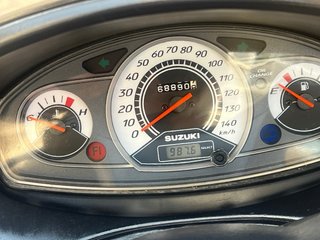 Suzuki Burgman 125 Blanca