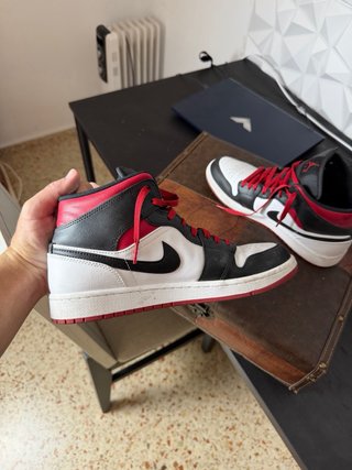 Nike Air Jordan 1 Mid