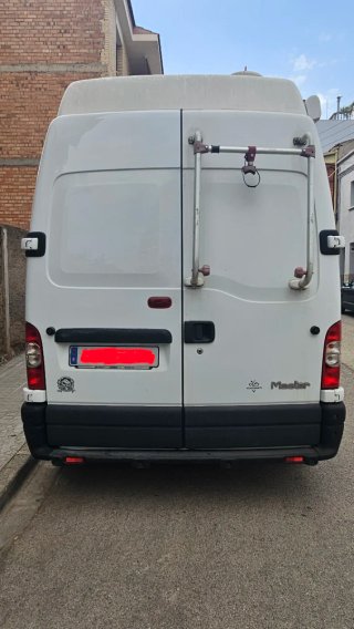 Furgoneta camper renault Master 2005 H3 L3