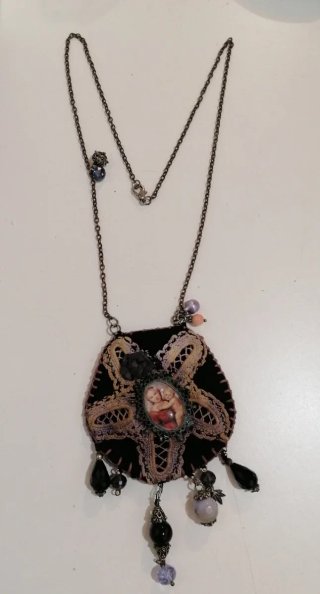 Collana ex voto vintage