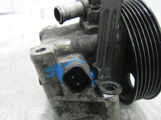 BOMBA DIRECCION FORD FOCUS BERLINA (CAP) 4M5Q3A733AR 1492421